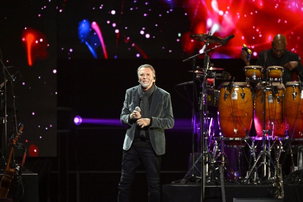 Kenny Loggins at the 30th anniversary of Keep Memory Alive's Power of Love gala. (Photo by Bryan Steffy/Getty Images for Keep Memory Alive)